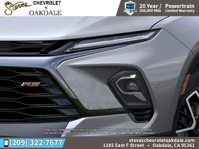 Vehicle image 10 of 24