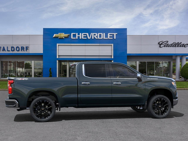 Vehicle image 6 of 24