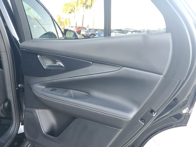 2025 Chevrolet Blazer EV FWD LT Image 21 of 29