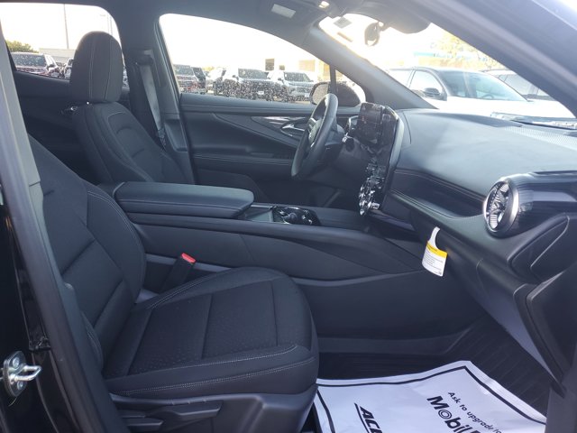 2025 Chevrolet Blazer EV FWD LT Image 11 of 29