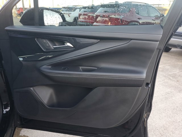 2025 Chevrolet Blazer EV FWD LT Image 22 of 29