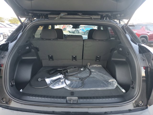 2025 Chevrolet Blazer EV FWD LT Image 8 of 29