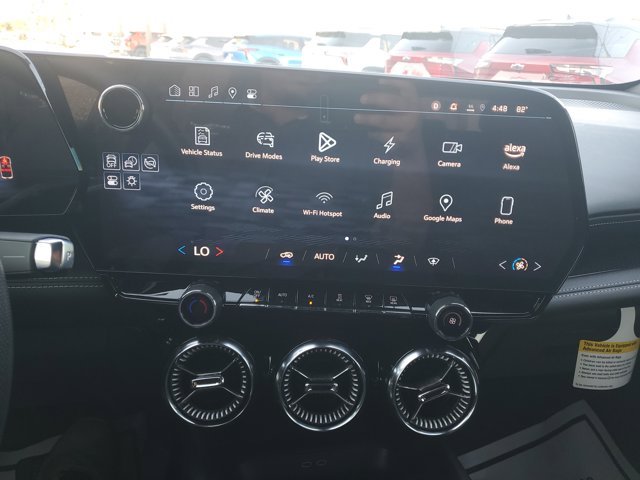 2025 Chevrolet Blazer EV FWD LT Image 18 of 29