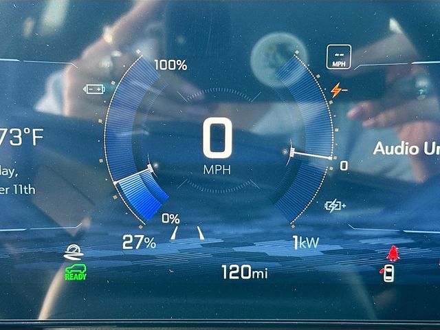 2025 Chevrolet Blazer EV AWD LT Image 17 of 29