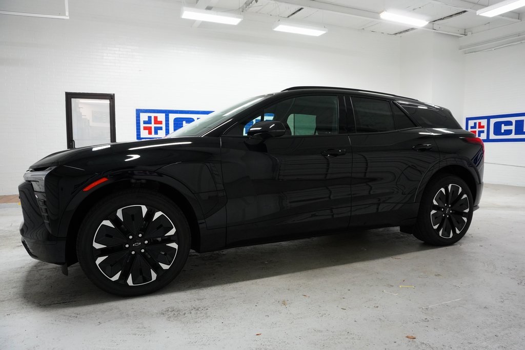 Vehicle image 1 of 42