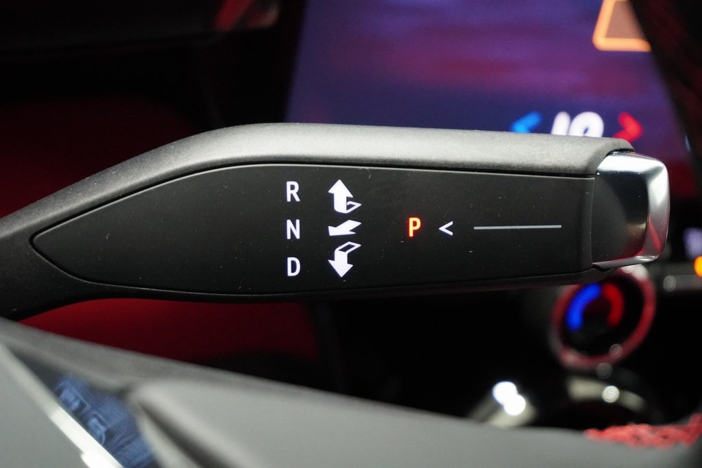 Vehicle image 23 of 42