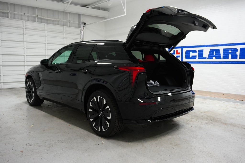 Vehicle image 6 of 42
