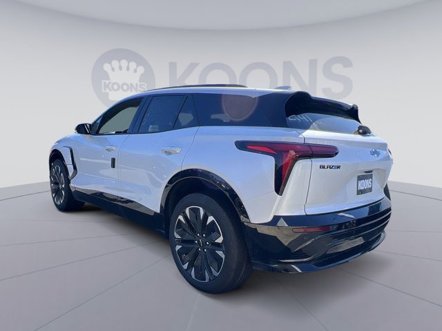 2025 Chevrolet Blazer EV AWD RS Image 2 of 24