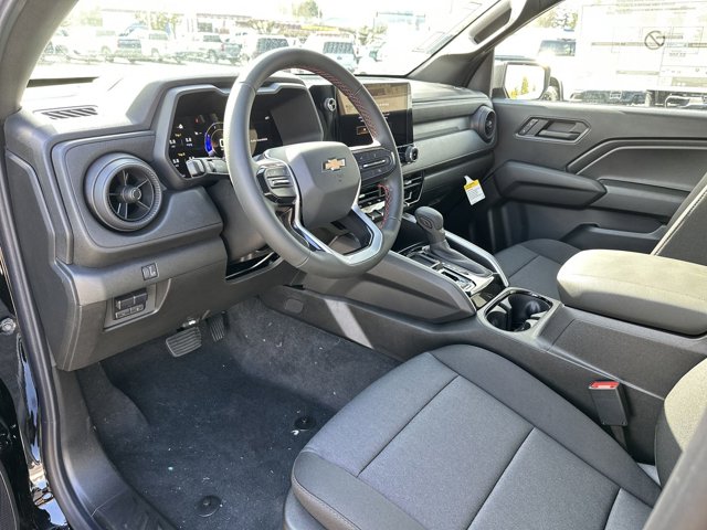 Vehicle image 9 of 25
