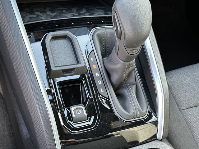 Vehicle image 24 of 25