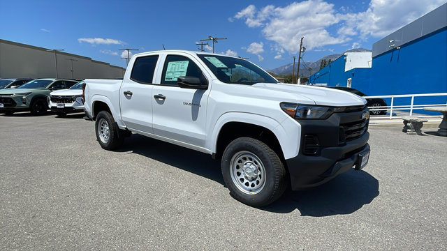 Vehicle image 3 of 32