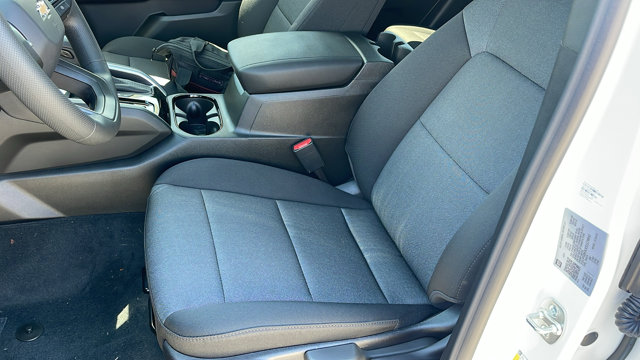 Vehicle image 12 of 32