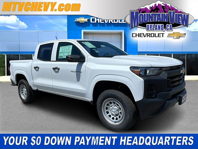 Vehicle image 4 of 32