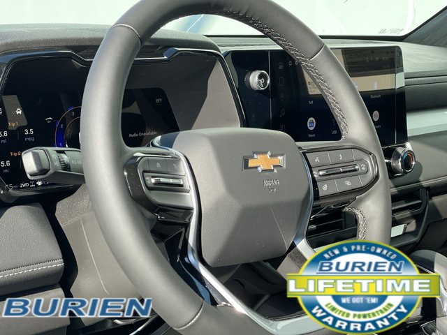 Vehicle image 19 of 41