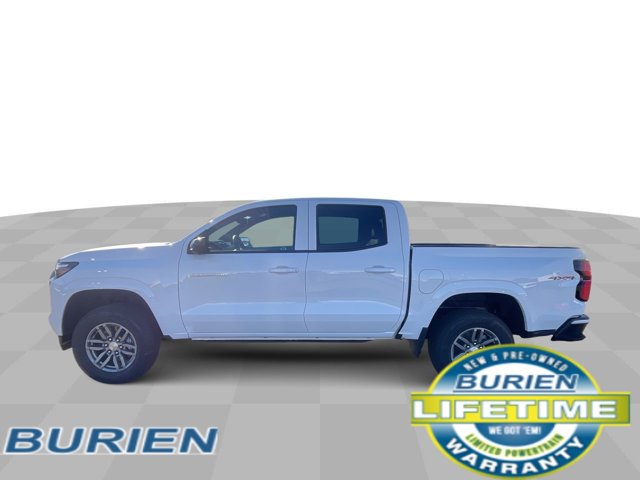 Vehicle image 9 of 41
