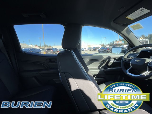 Vehicle image 16 of 41