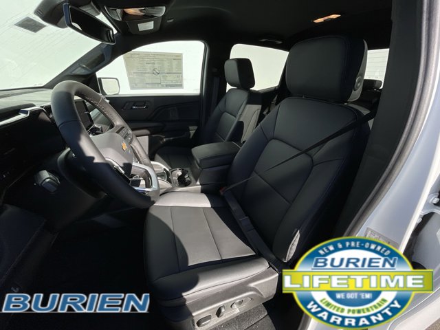 Vehicle image 27 of 41