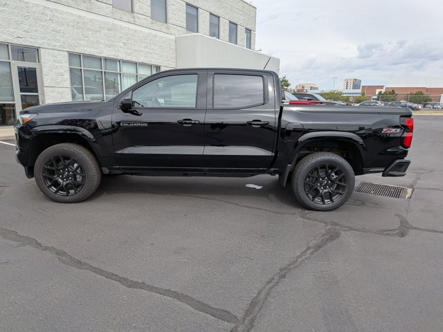 2025 Chevrolet Colorado Z71 Image 8 of 20