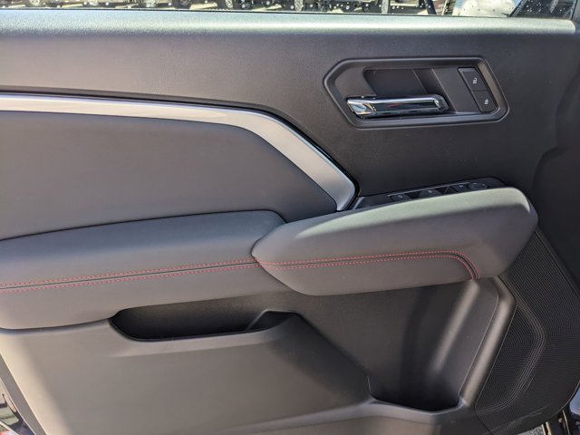 2025 Chevrolet Colorado Z71 Image 16 of 20