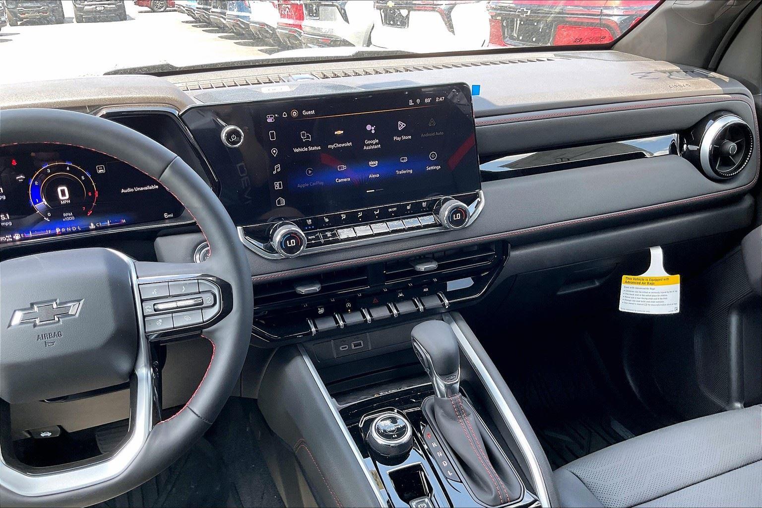 2025 Chevrolet Colorado Z71 Image 9 of 12