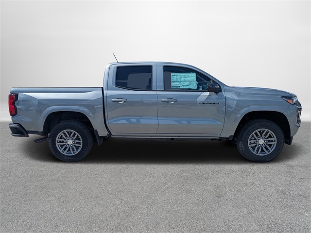 Vehicle image 5 of 34