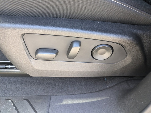 Vehicle image 34 of 34