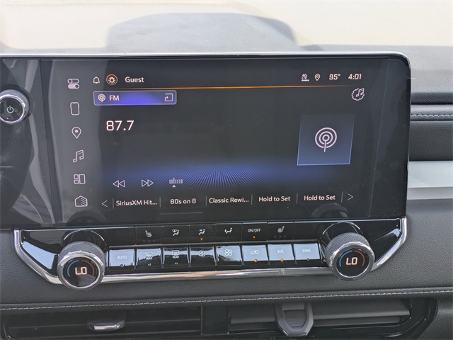 Vehicle image 22 of 34