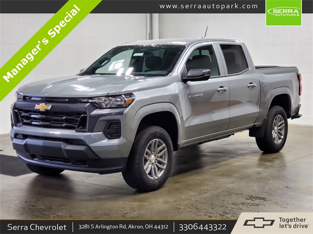 2025 Chevrolet Colorado LT Image 2 of 29