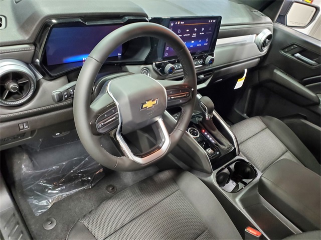 2025 Chevrolet Colorado LT Image 18 of 29