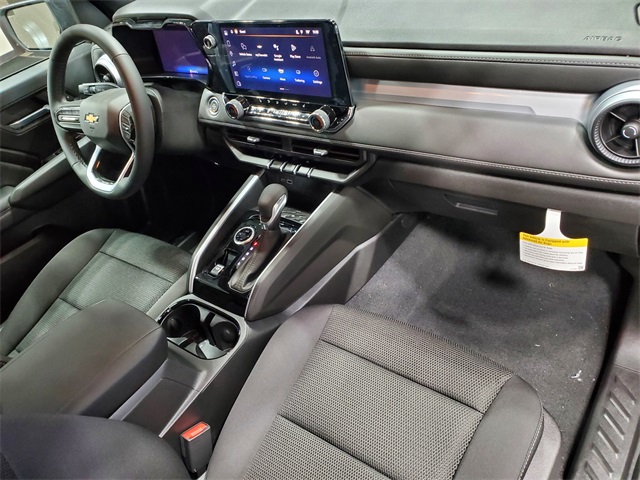 2025 Chevrolet Colorado LT Image 19 of 29