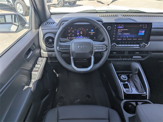 Vehicle image 15 of 34
