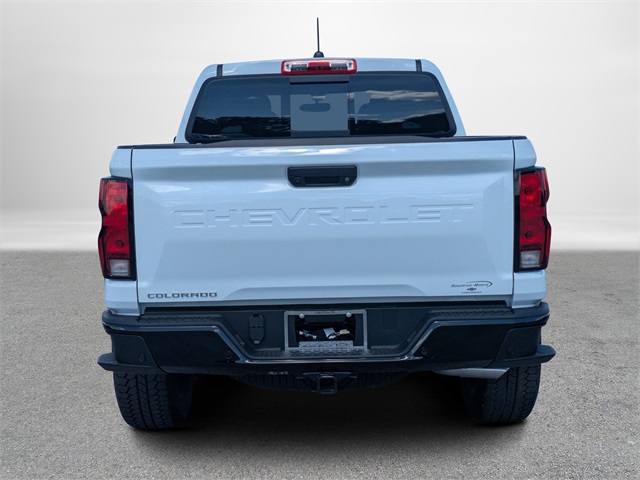 Vehicle image 8 of 34