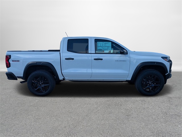 Vehicle image 5 of 34