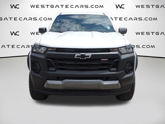 2025 Chevrolet Colorado 4WD Trail Boss Image 2 of 27