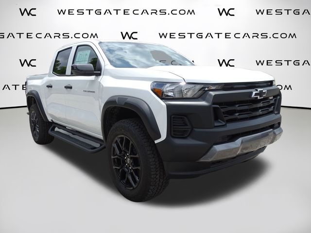 2025 Chevrolet Colorado 4WD Trail Boss Image 3 of 27