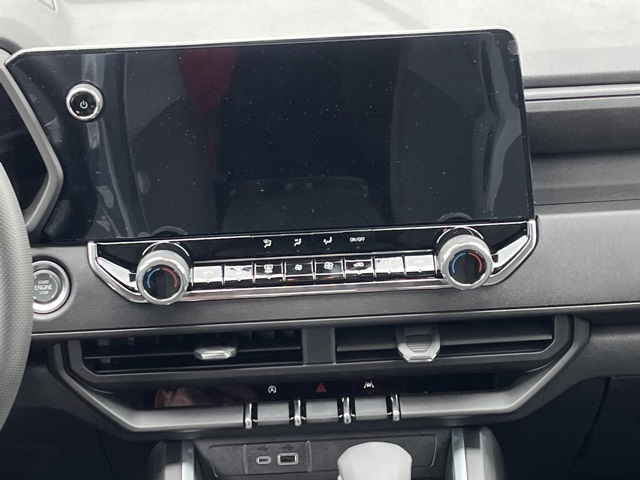 2025 Chevrolet Colorado 4WD Trail Boss Image 17 of 23