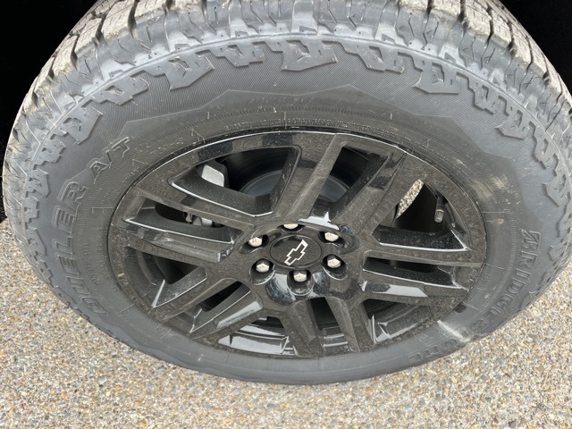 2025 Chevrolet Colorado 4WD Trail Boss Image 8 of 23