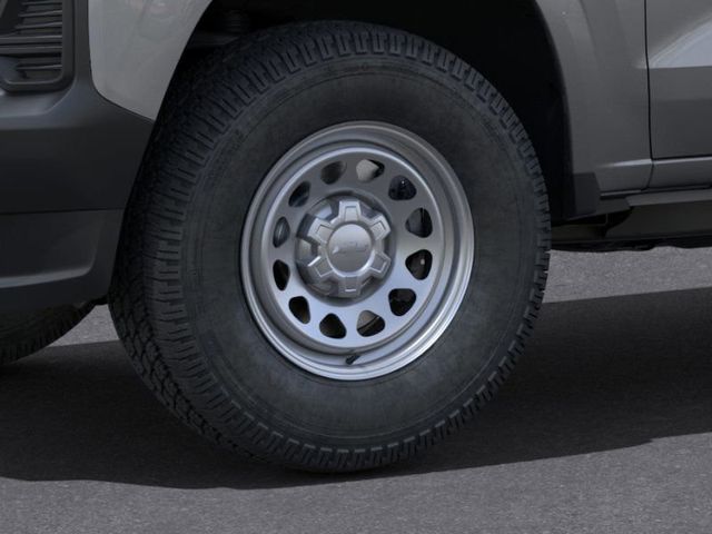 Vehicle image 9 of 24