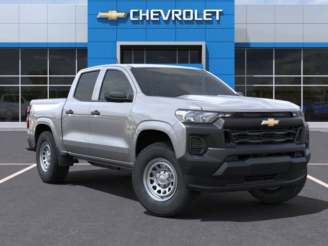 Vehicle image 5 of 24