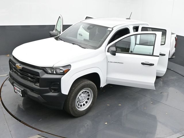 Vehicle image 6 of 67