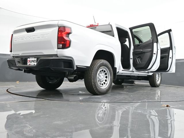 Vehicle image 28 of 67
