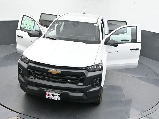 Vehicle image 4 of 67
