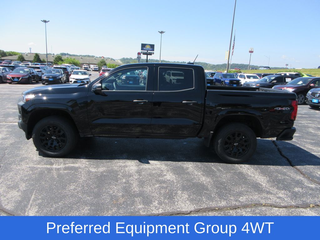 Vehicle image 9 of 30