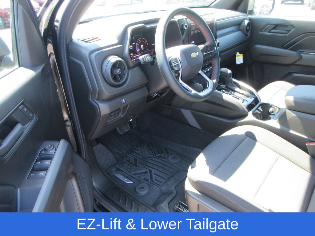 Vehicle image 15 of 30