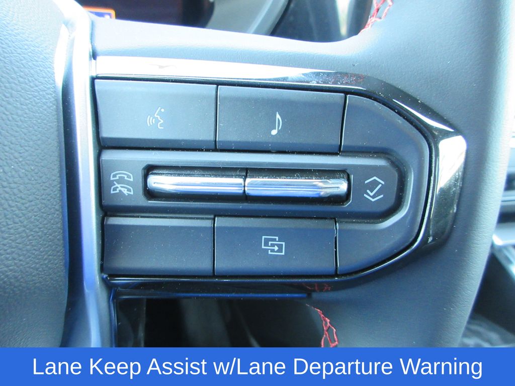 Vehicle image 24 of 30