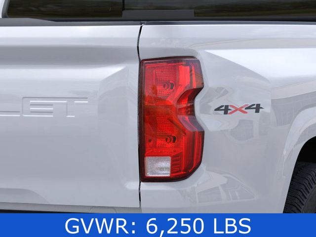 Vehicle image 11 of 24