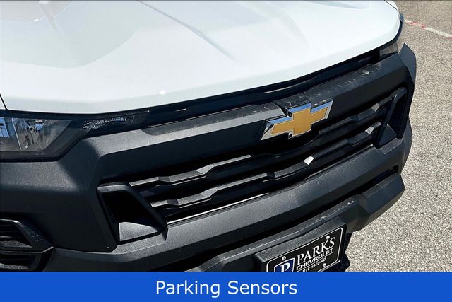 Vehicle image 10 of 24