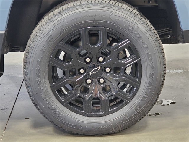 2025 Chevrolet Colorado Work Truck Image 10 of 29