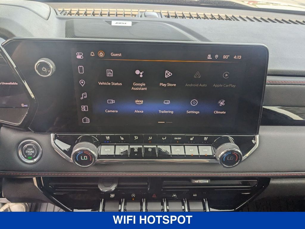 2025 Chevrolet Colorado Z71 Image 24 of 42