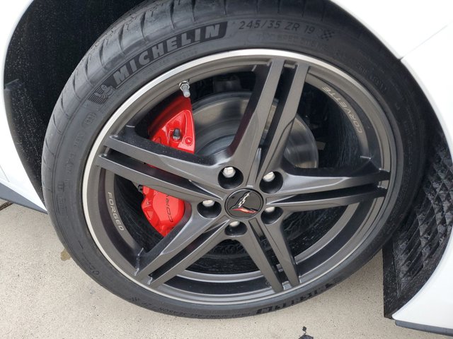 2025 Chevrolet Corvette 2LT Image 9 of 28